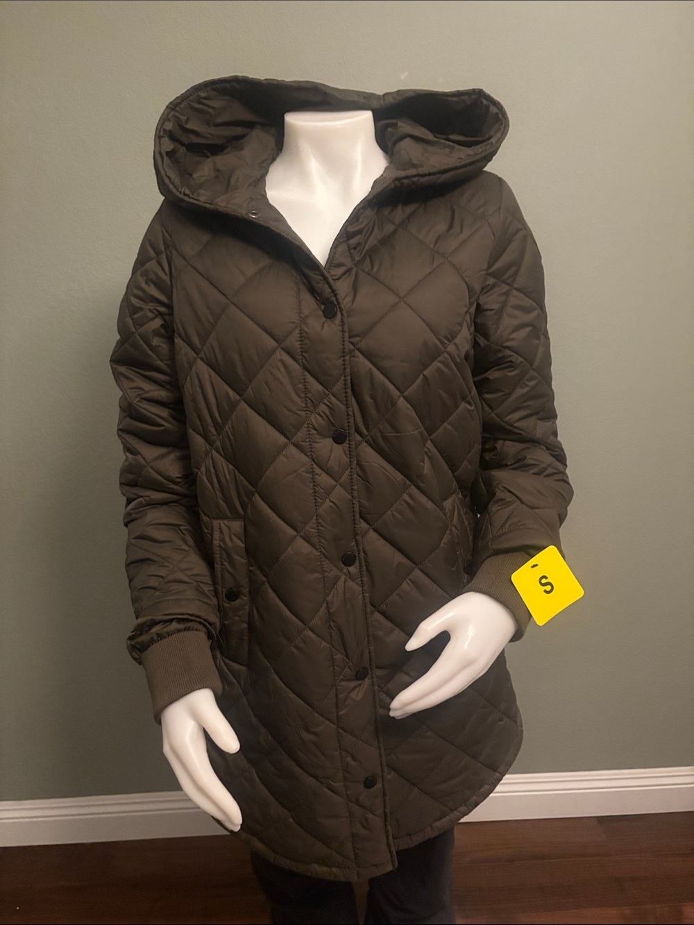 Weatherproof Quilted Hooded Puffer Jacket in Olive